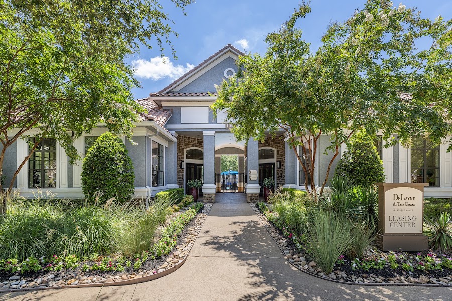 DeLayne at Twin Creeks apartments at 1089 W Exchange Pkwy, Allen, TX