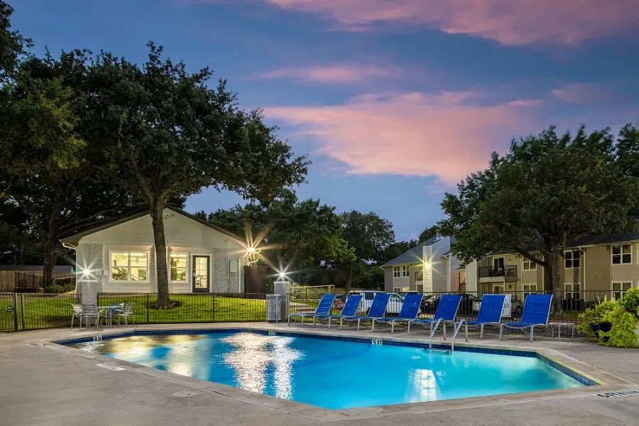 Park at Flower Mound apartments at 4100 Morriss Rd, Flower Mound, TX