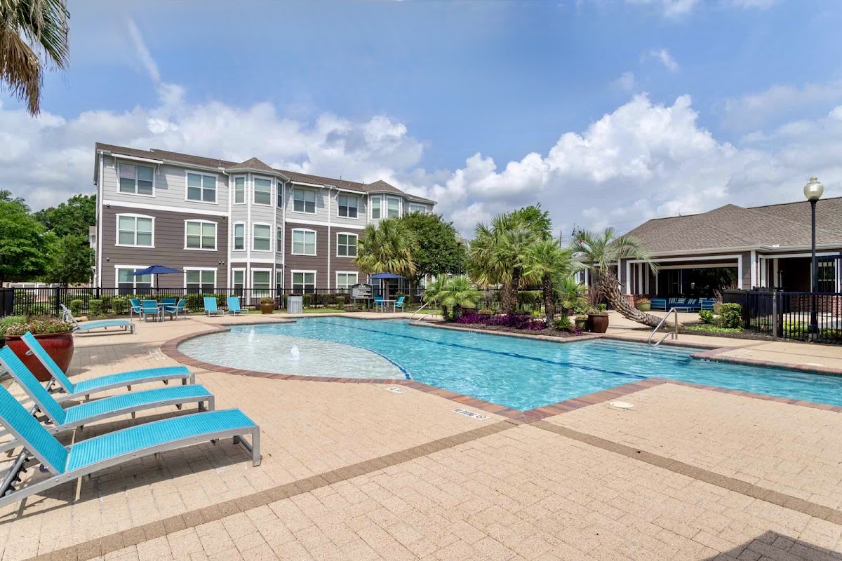 Abbey at Grant Road apartments at 9611 Grant Rd, Houston, TX