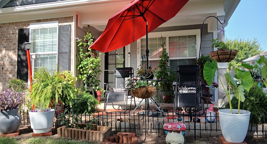 Franklin Park apartments at 431 W Wintergreen Rd, Desoto, TX