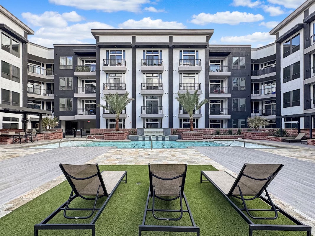 3800 Main apartments at 3800 Main Street, Houston, TX