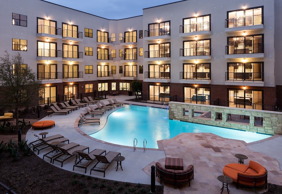 Alta Maple Station apartments at 5522 Maple Ave, Dallas, TX