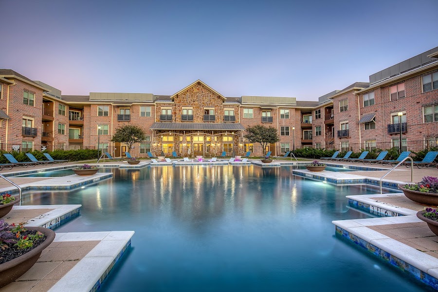 Rose Hill apartments at 850 Leora Ln, Lewisville, TX