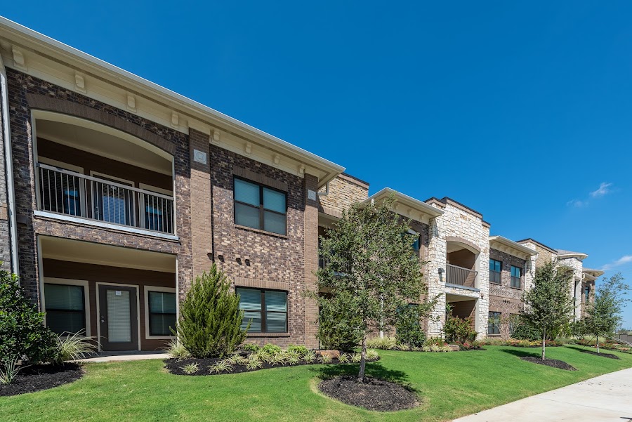 Stratus Phillips Creek Ranch by Cortland apartments at 6300 FM 423, Frisco, TX