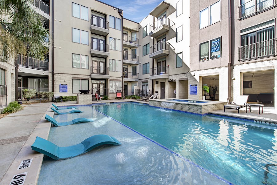 Ilume Park apartments at 3109 Douglas Ave, Dallas, TX