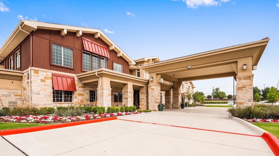 Legend of McKinney apartments at 220 S Crutcher Crossing, McKinney, TX