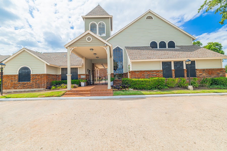 Cambridge Village apartments at 1402 N Valley Pkwy, Lewisville, TX