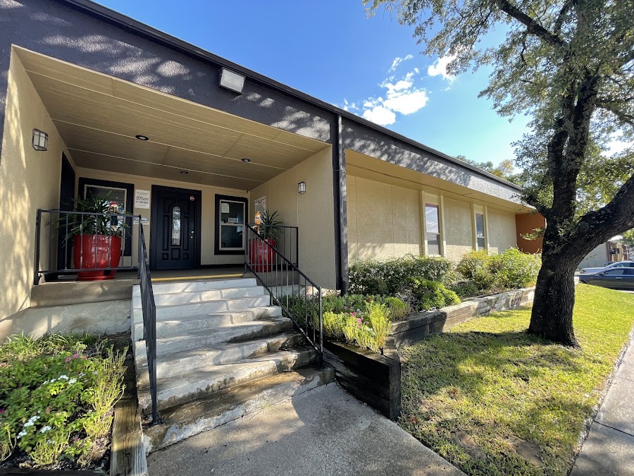Arroyo Vista apartments at 1602 Hickory Tree Rd, Mesquite, TX