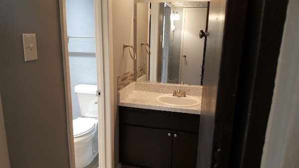 Lake Chateau apartments at 1254 Peavy Rd, Dallas, TX