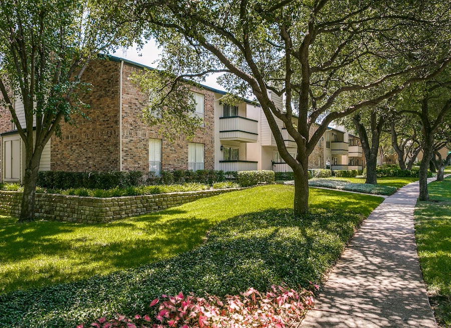 Meadow in the Village apartments at 8200 Southwestern Blvd, Dallas, TX
