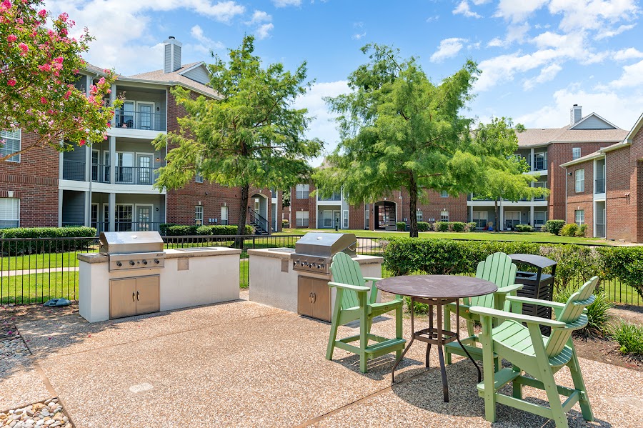 Arium Creekside apartments at 3620 Huffines Blvd, Carrollton, TX