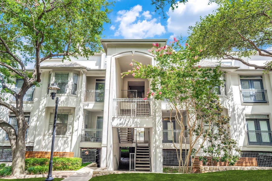 Thirty377 apartments at 3377 Blackburn St, Dallas, TX