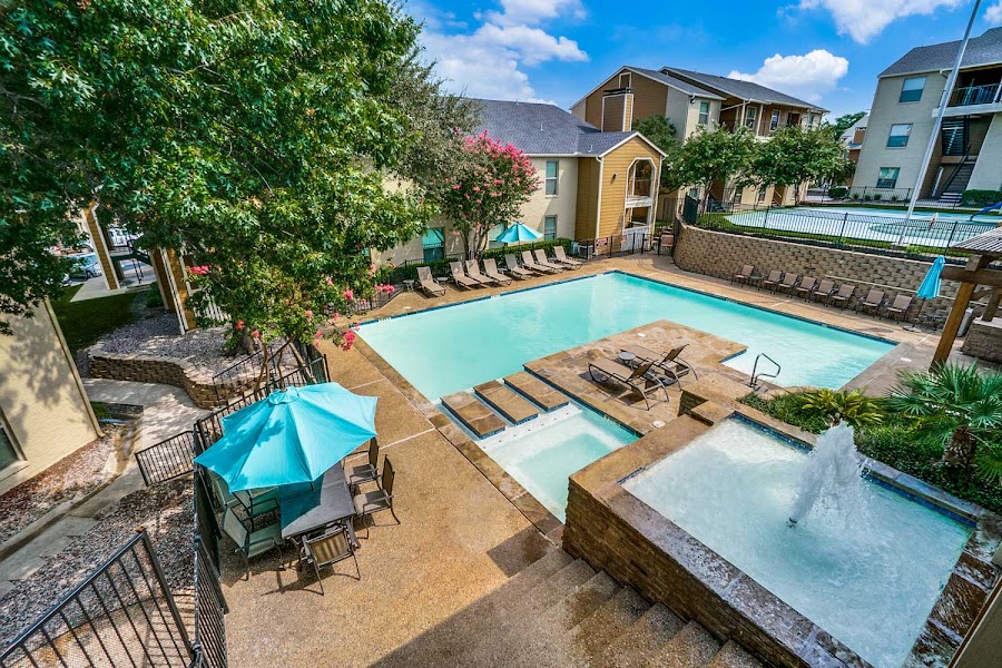 Riviera apartments at 11700 Audelia Rd, Dallas, TX