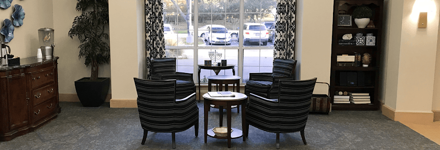 Signature Pointe apartments at 5936 East Lovers Lane, Dallas, TX