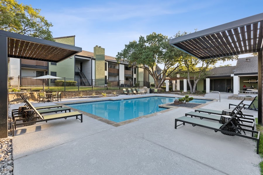 Silverbrook apartments at 2934 Alouette Dr, Grand Prairie, TX