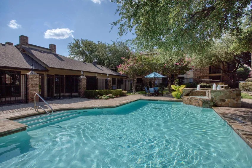 Pinehurst Place apartments at 2101 Pinehurst Ln, Mesquite, TX