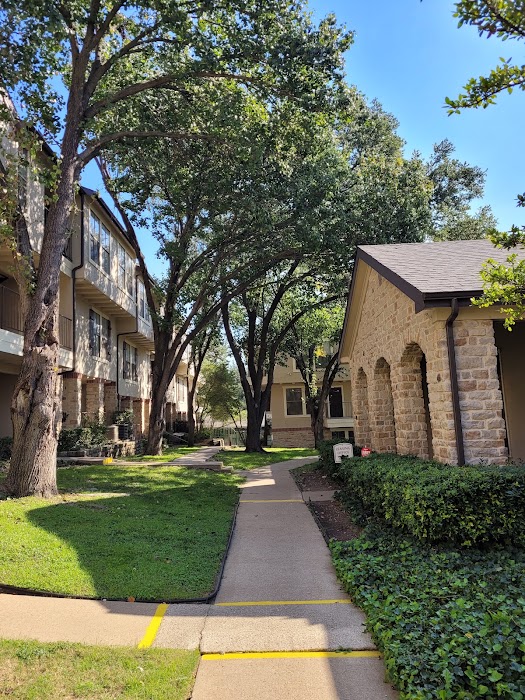 Villas of Bent Trails apartments at 15550 Knoll Trail Dr, Dallas, TX
