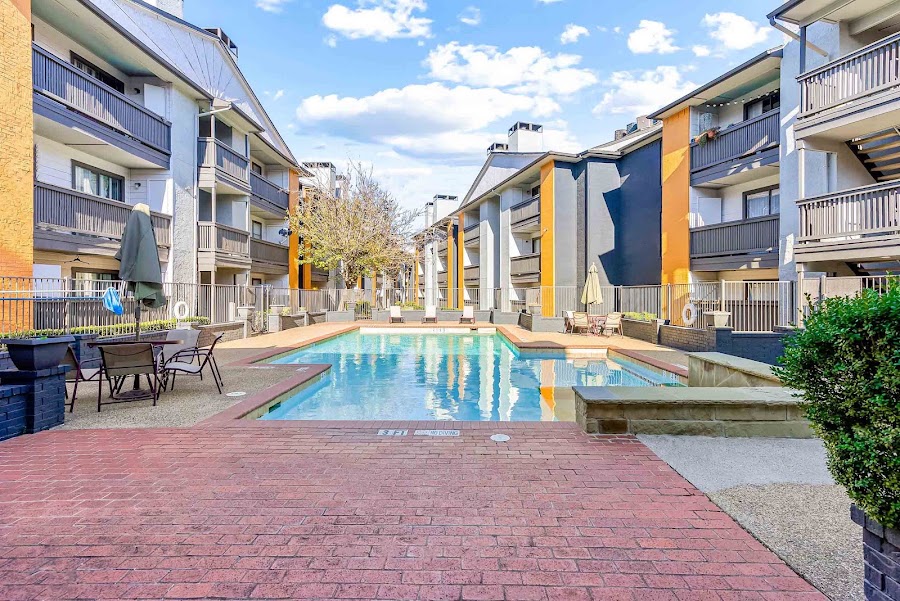 Cielo Ranch apartments at 3829 Gannon Ln, Dallas, TX