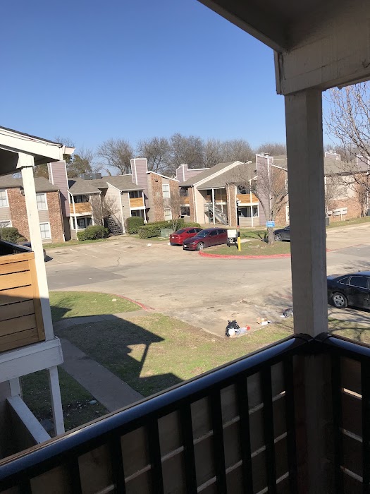 Plum Meadow apartments at 6910 S Cockrell Hill Rd, Dallas, TX