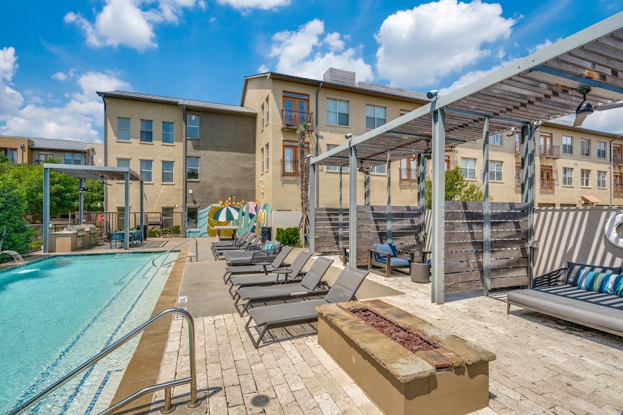 Acqua at Legacy Village apartments at 5760 Daniel Rd, Plano, TX