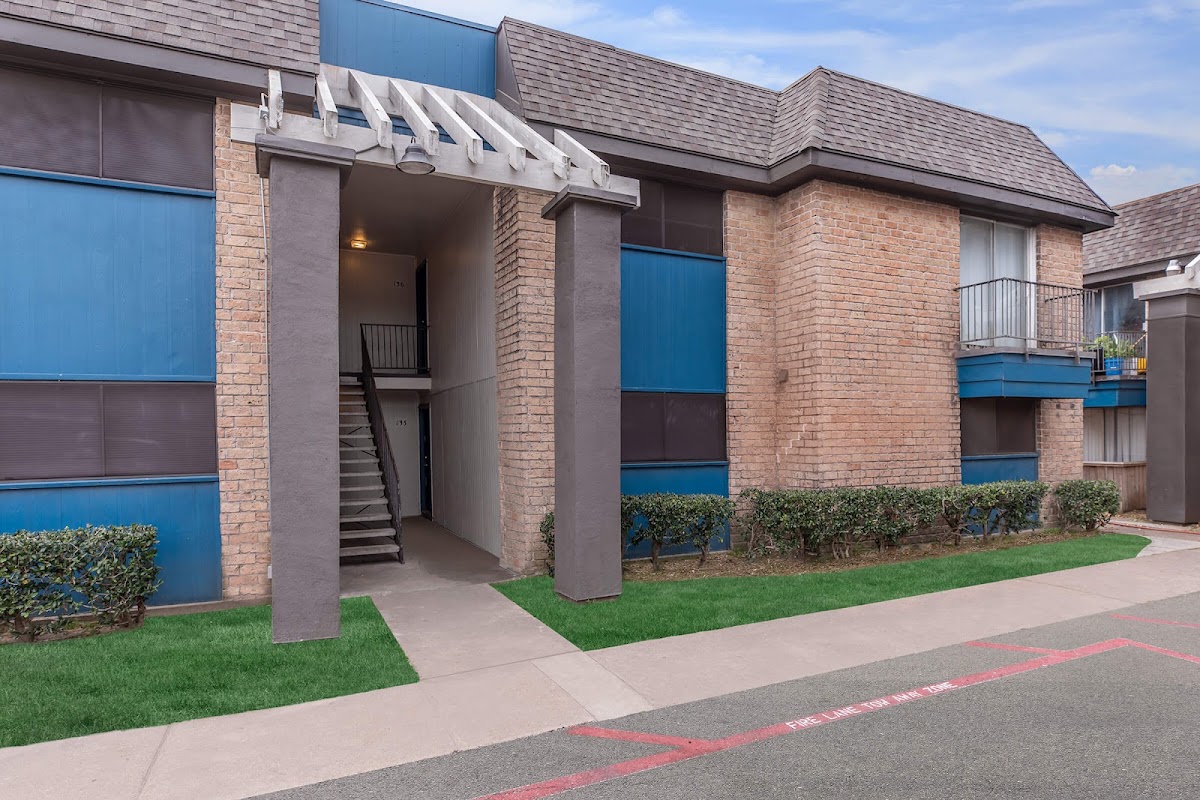 3737 Hillcroft apartments at 3737 Hillcroft St, Houston, TX